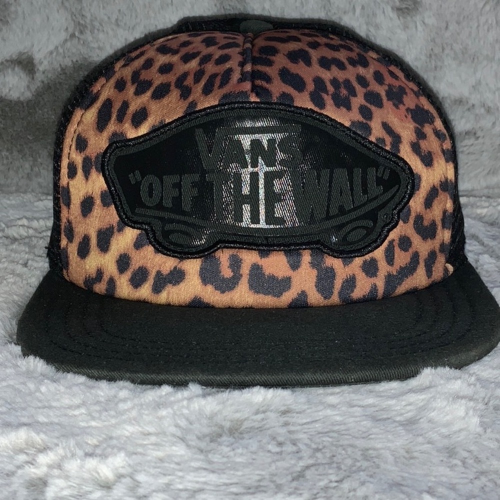 Vans snap back